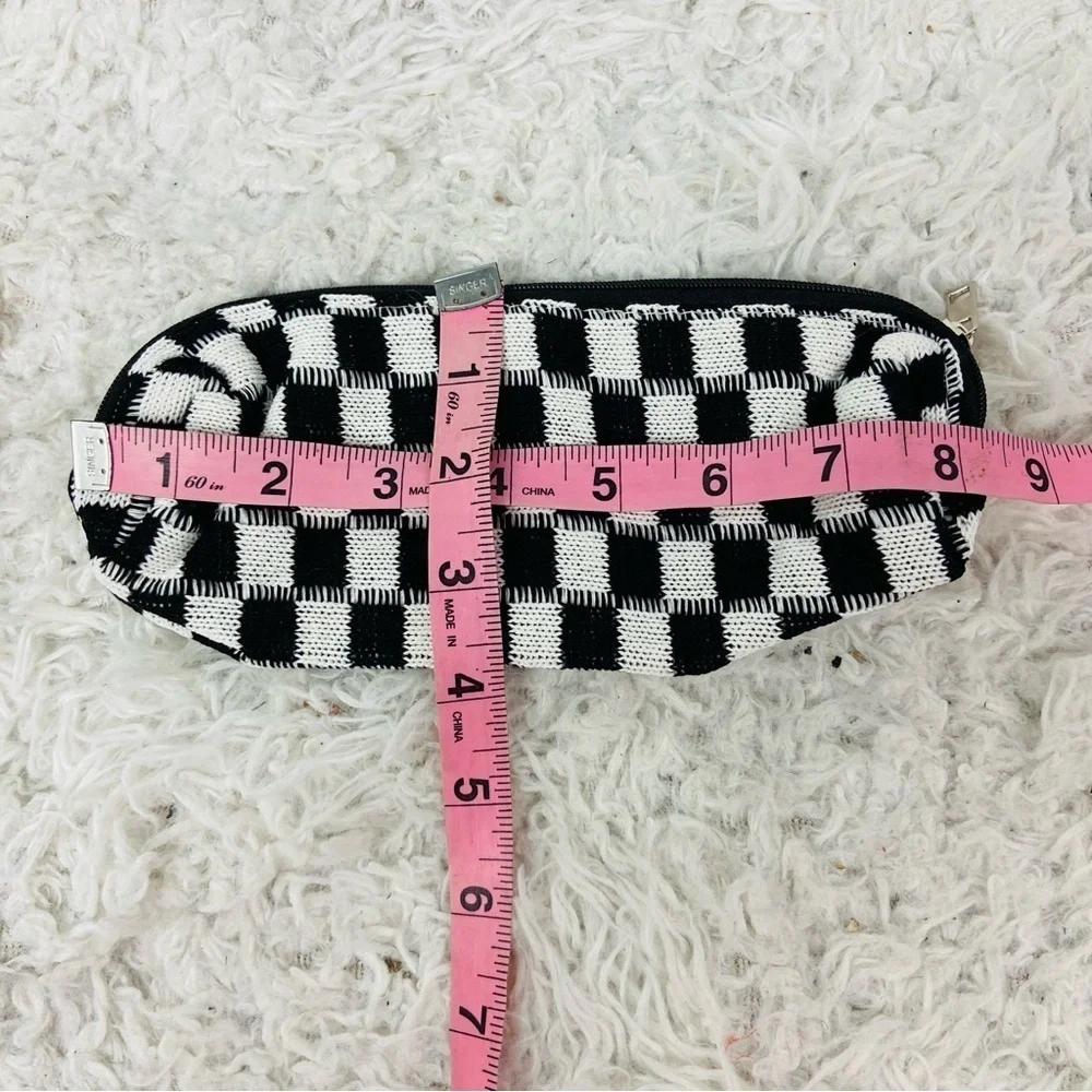 Unbranded Black and White knit Checkered pencil pouch